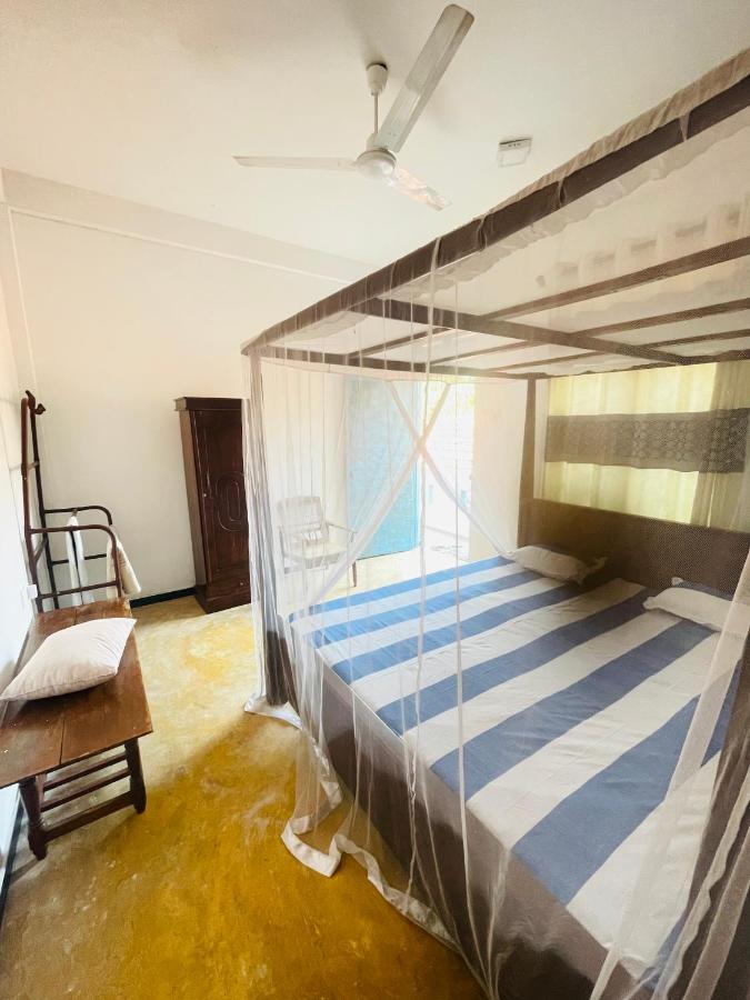 Chithra Homestay Tangalle Ngoại thất bức ảnh