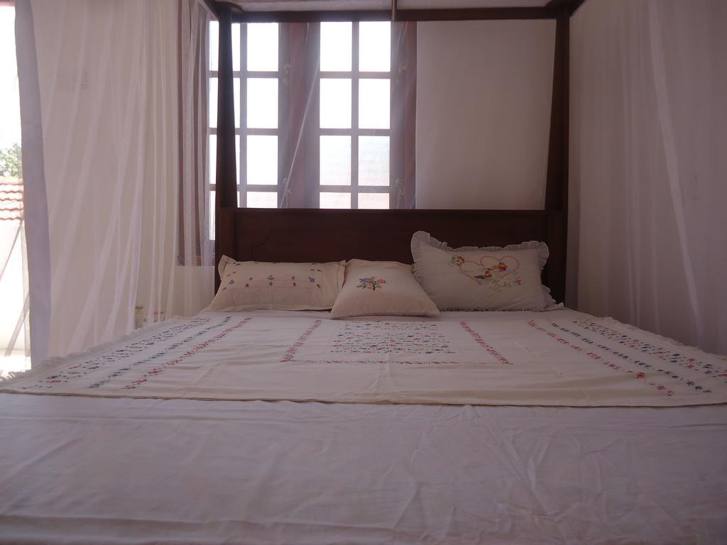 Chithra Homestay Tangalle Ngoại thất bức ảnh