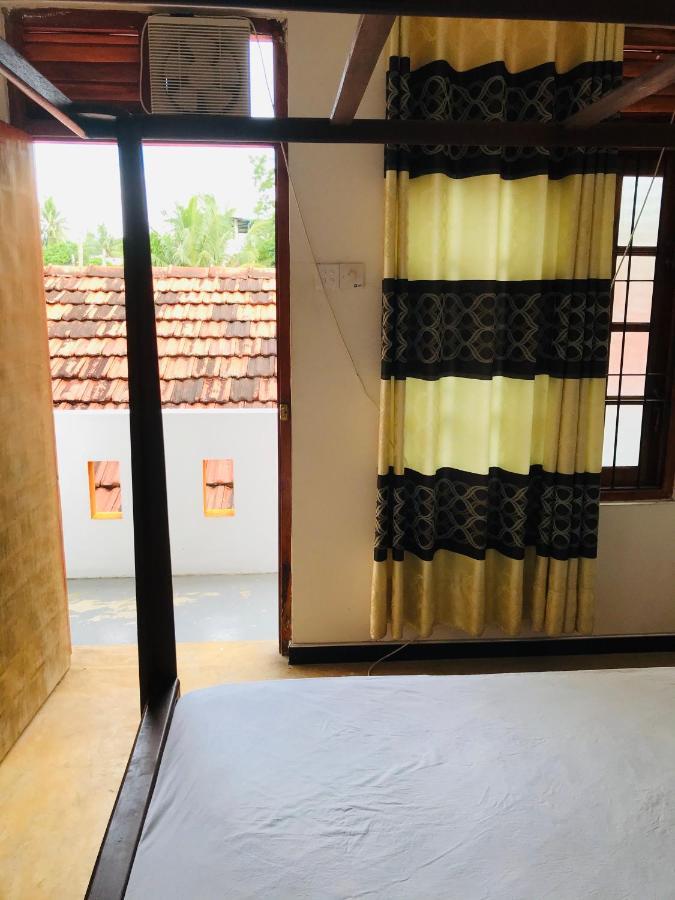 Chithra Homestay Tangalle Ngoại thất bức ảnh