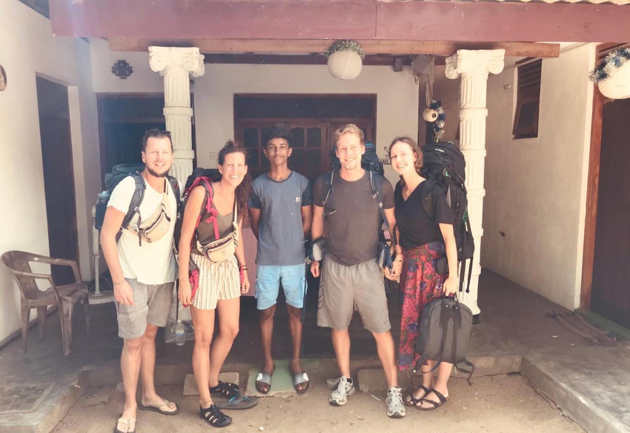 Chithra Homestay Tangalle Ngoại thất bức ảnh